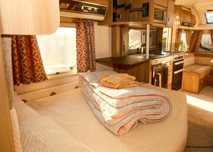 Lodge Sundale Caravan Retreat 4 Berth -