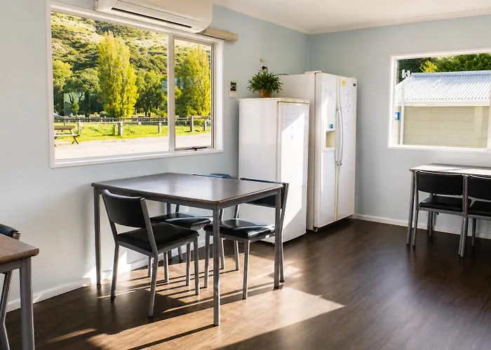 Sundale Caravan Retreat 4 Berth - Lodge *